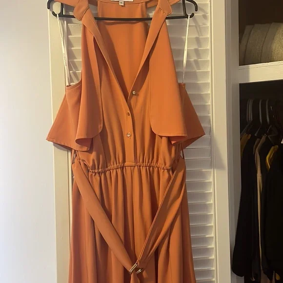 Pasduchas Orange Jumpsuit - Picture 3 of 4